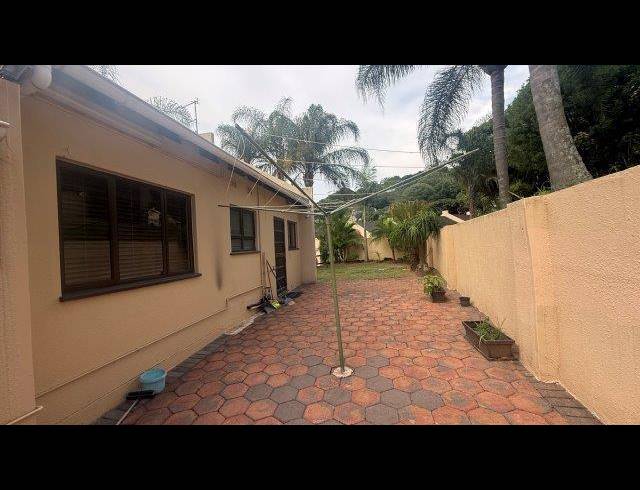 2 BEDROOM PROPERTY TO RENT IN ESCOMBE